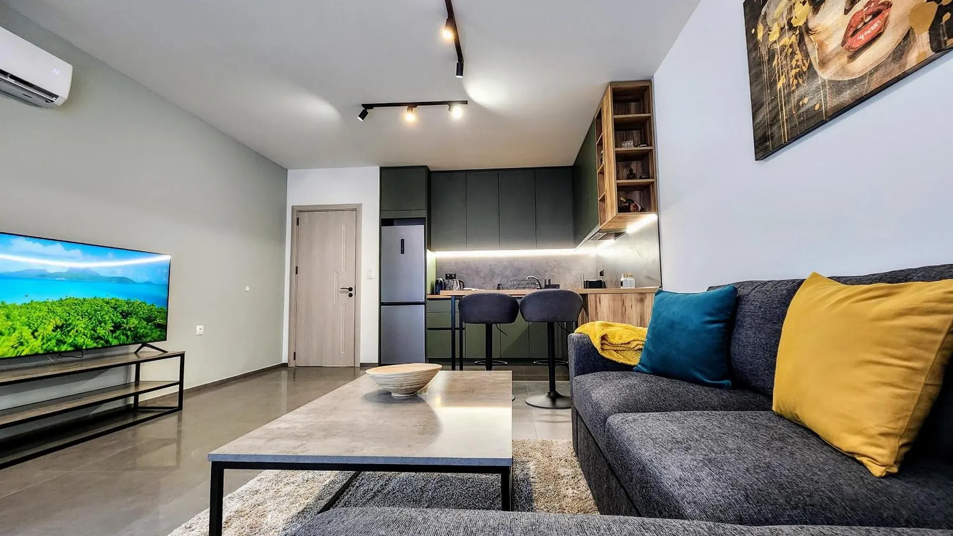 Central Park Galleria Burgas City 0*,  Bulharsko